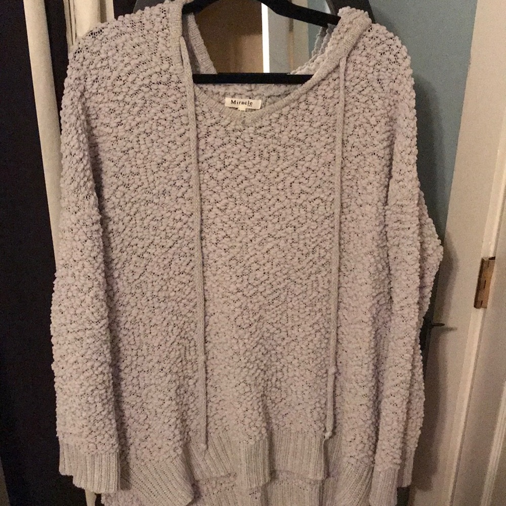 Oversized Popcorn Pullover